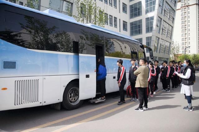 去醫院體檢已過時，移動醫療車讓體檢更便捷