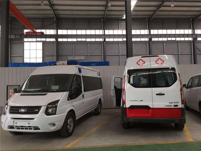 廣州救護車廠家跟你聊聊為什麽無人避讓救護車？01